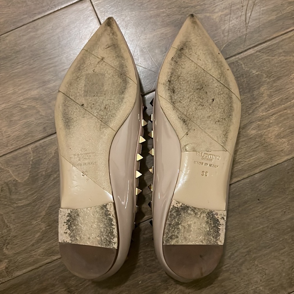 VALENTINO PATENT ROCKSTUD BALLET FLAT Size 38 - Picture 4 of 8